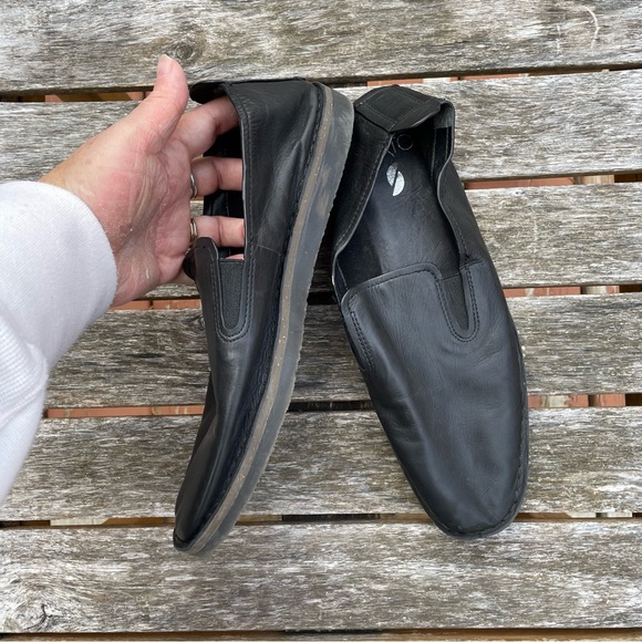 Franco Sarto Ariga Black Leather Flats - Picture 2 of 5